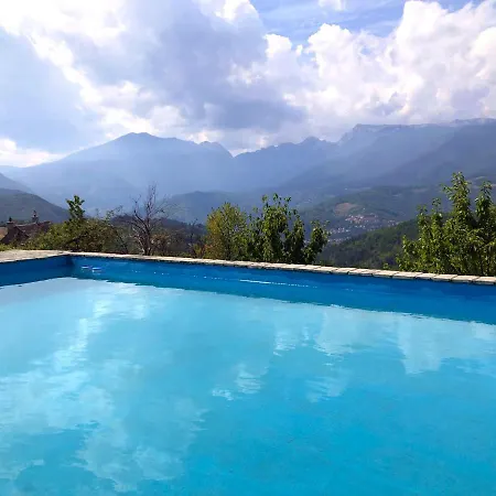 別荘 Mountain House With Pool “prenj” コニツ